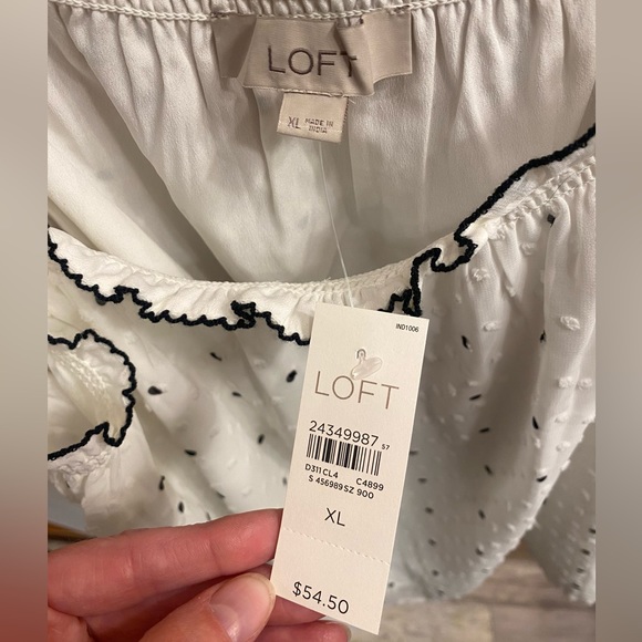 LOFT Blouse - Picture 3 of 5